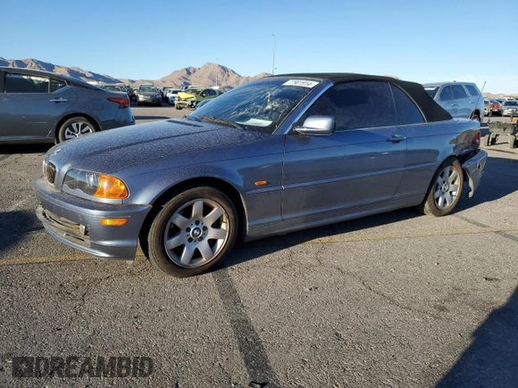2001 BMW 3 Series 325Ci with VIN WBABS33411JY51140, listed as a Copart auction lot 77901914 with 0 mi miles and Salvage Title. Bid and sale history available at carsss.com. Image 1.