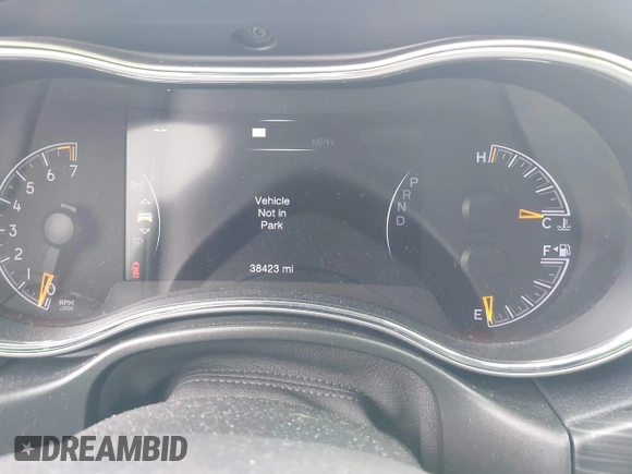 2021 Jeep Grand Cherokee Laredo E with VIN 1C4RJFAG1MC655503, listed as a IAAI auction lot 42387765 with 38,423 mi miles and . Bid and sale history available at DreamBid. Image 7.