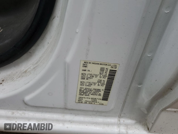 2018 Nissan NV Cargo SV z VIN 1N6AF0LY9JN808739, wystawiony jako Copart lot #58451535 z przebiegiem 255 350 mil mil oraz Szkoda całkowita • Salvage title. Historia ofert i sprzedaży dostępna na DreamBid. Obrazek 13.