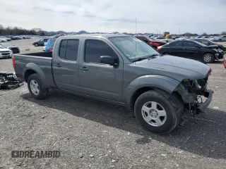 2007 Nissan Frontier SE z VIN 1N6AD09U57C437268, wystawiony jako Copart lot #49835405 z przebiegiem 145 232 mil mil oraz Szkoda całkowita • Salvage title. Historia ofert i sprzedaży dostępna na DreamBid. Obrazek 4.
