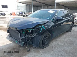 2017 Toyota Camry XLE z VIN 4T1BF1FK6HU404054, wystawiony jako IAAI lot #41921983 z przebiegiem 129 091 mil mil oraz . Historia ofert i sprzedaży dostępna na DreamBid. Obrazek 18.