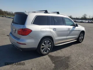 2013 Mercedes-Benz GL 450 z VIN 4JGDF7CE7DA216651, wystawiony jako Copart lot #53931335 z przebiegiem 141 167 mil mil oraz Szkoda całkowita • Salvage title. Historia ofert i sprzedaży dostępna na DreamBid. Obrazek 3.