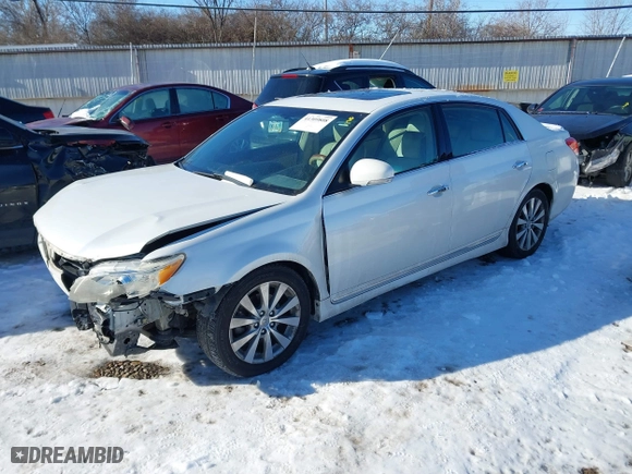 2012 Toyota Avalon with VIN 4T1BK3DB1CU467601, listed as a IAAI auction lot 41309808 with 227,894 mi miles. Bid and sale history available at carsss.com. Image 18.