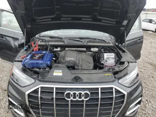 2024 Audi Q5 Premium with VIN WA1ABAFY2R2070404, listed as a Copart auction lot 77515944 with 0 mi miles and Salvage Title. Bid and sale history available at carsss.com. Image 12.