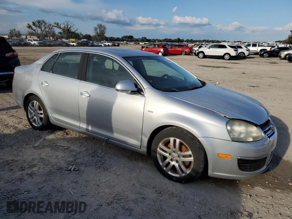 2007 Volkswagen Jetta Wolfsburg Edition z VIN 3VWEF71K27M173097, wystawiony jako Copart lot #67212094 z przebiegiem 112 291 mil mil oraz Szkoda całkowita • Salvage title. Historia ofert i sprzedaży dostępna na DreamBid. Obrazek 4.