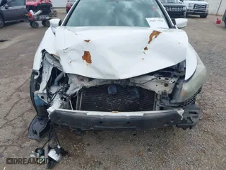 2012 Honda Accord Sdn SE with VIN 1HGCP2F61CA219646, listed as a IAAI auction lot 41877399 with 176,935 mi miles. Bid and sale history available at carsss.com. Image 6.