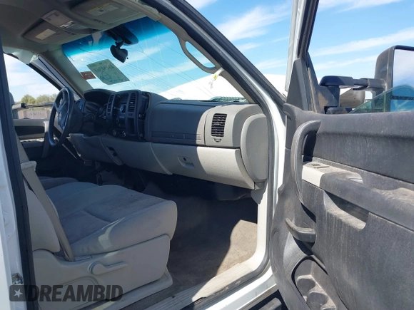 2012 Chevrolet Silverado 1500 LT with VIN 1GCPKSE76CF238110, listed as a IAAI auction lot 41650368 with 224,357 mi miles and . Bid and sale history available at DreamBid. Image 5.