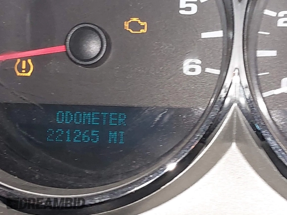 2007 Chevrolet Silverado 1500 1LT with VIN 2GCEK19J671602045, listed as a IAAI auction lot 41538984 with 221,265 mi miles and . Bid and sale history available at DreamBid. Image 16.