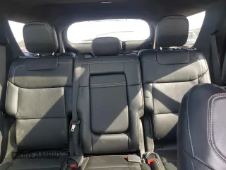 2022 Ford Explorer ST with VIN 1FM5K8GC0NGA08477, listed as a Copart auction lot 52961635 with 61,188 mi miles and Salvage Title. Bid and sale history available at carsss.com. Image 10.