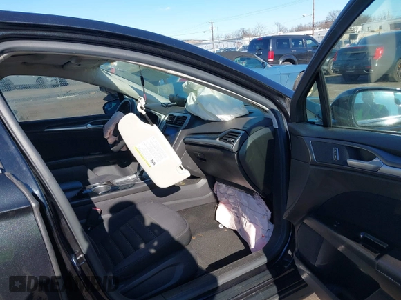 2013 Ford Fusion SE with VIN 3FA6P0HR3DR381282, listed as a IAAI auction lot 41723208 with 143,973 mi miles and . Bid and sale history available at DreamBid. Image 5.
