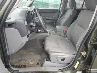 2007 Jeep Commander Sport with VIN 1J8HG48K37C511361, listed as a Copart auction lot 48335315 with 155,297 mi miles and Salvage Title. Bid and sale history available at carsss.com. Image 7.