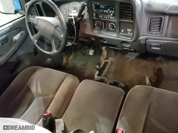 2004 GMC Sierra 2500HD Classic Work Truck with VIN 1GTHK24U54E145422, listed as a Copart auction lot 84060864 with 79,971 mi miles and Salvage Title. Bid and sale history available at carsss.com. Image 8.