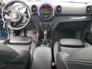 2017 MINI Countryman Cooper with VIN WMZYV5C39H3E02281, listed as a Copart auction lot 76300344 with 89,570 mi miles and Salvage Title. Bid and sale history available at carsss.com. Image 8.