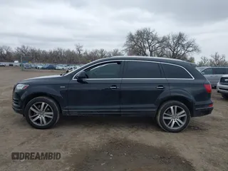 2015 Audi Q7 3.0T Premium Plus with VIN WA1LGBFE2FD006160, listed as a IAAI auction lot 41702382 with 85,706 mi miles. Bid and sale history available at carsss.com. Image 14.