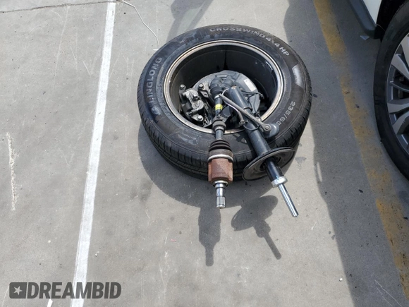 2020 Nissan Pathfinder SV with VIN 5N1DR2BM6LC590559, listed as a Copart auction lot 52991785 with 61,870 mi miles and Salvage title. Bid and sale history available at DreamBid. Image 13.
