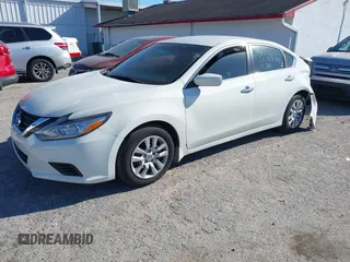 2016 Nissan Altima SR with VIN 1N4AL3AP0GC250104, listed as a IAAI auction lot 41856494 with 91,964 mi miles and . Bid and sale history available at carsss.com. Image 17.