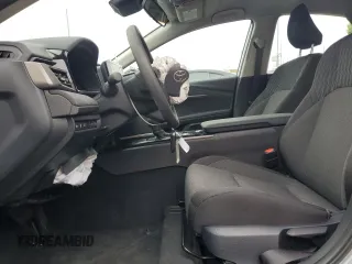 2025 Toyota Camry LE z VIN 4T1DAACK0SU073104, wystawiony jako Copart lot #51095855 z przebiegiem 10 976 mil mil oraz Szkoda całkowita • Salvage title. Historia ofert i sprzedaży dostępna na DreamBid. Obrazek 7.