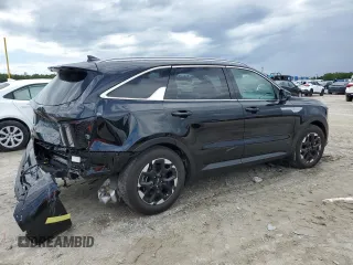 2025 Kia Sorento S z VIN 5XYRL4JC0SG342785, wystawiony jako Copart lot #56676955 z przebiegiem 5 976 mil mil oraz Szkoda całkowita • Salvage title. Historia ofert i sprzedaży dostępna na DreamBid. Obrazek 3.