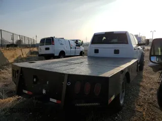 2015 Ram 4500 SLT z VIN 3C7WRLFL7FG660305, wystawiony jako Copart lot #82659164 z przebiegiem 101 897 mil mil oraz Szkoda całkowita • Salvage title. Historia ofert i sprzedaży dostępna na DreamBid. Obrazek 3.
