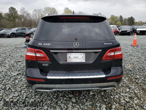 2015 Mercedes-Benz M 350 z VIN 4JGDA5HB7FA456058, wystawiony jako Copart lot #51798205 z przebiegiem 136 148 mil mil oraz Szkoda całkowita • Salvage title. Historia ofert i sprzedaży dostępna na DreamBid. Obrazek 6.