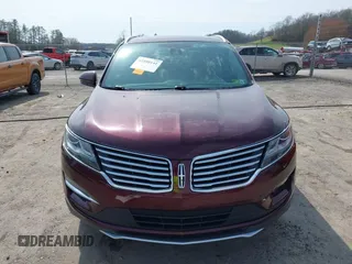 2016 Lincoln MKC Reserve z VIN 5LMCJ3D93GUJ20035, wystawiony jako IAAI lot #41898141 z przebiegiem 144 152 mil mil oraz . Historia ofert i sprzedaży dostępna na DreamBid. Obrazek 13.