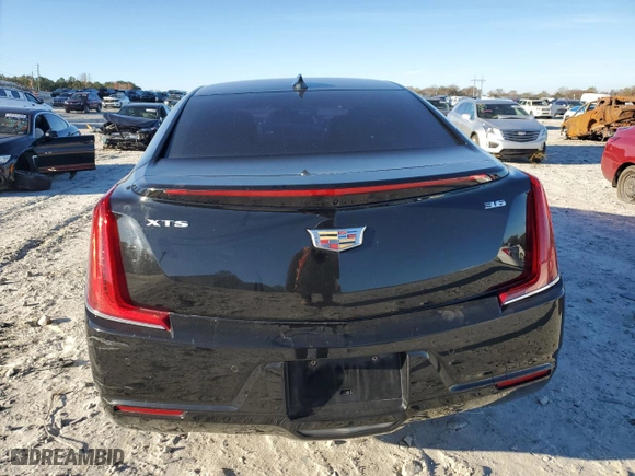 2018 Cadillac XTS Livery Package with VIN 2G61U5S30J9128214, listed as a Copart auction lot 82170414 with 111,611 mi miles and Salvage Title. Bid and sale history available at carsss.com. Image 6.