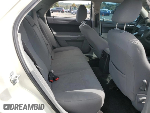2007 Chrysler 300 with VIN 2C3LA43R17H889770, listed as a Copart auction lot 51492635 with 101,511 mi miles and Salvage Title. Bid and sale history available at carsss.com. Image 10.