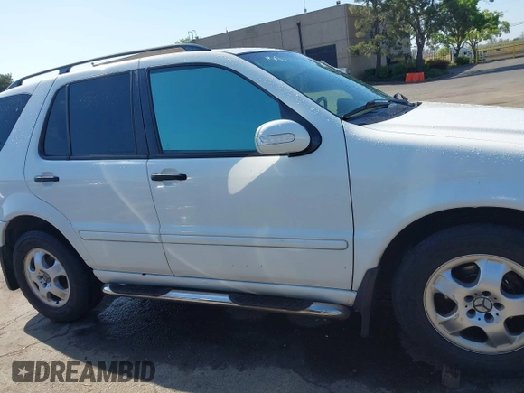 2002 Mercedes-Benz M 320/430/500 with VIN 4JGAB54E02A345071, listed as a IAAI auction lot 42158686 with Not provided miles and . Bid and sale history available at DreamBid. Image 13.