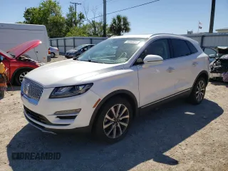 2019 Lincoln MKC Reserve with VIN 5LMCJ3D97KUL15967, listed as a Copart auction lot 48960694 with 46,452 mi miles and Non Repairable. Bid and sale history available at carsss.com. Image 1.