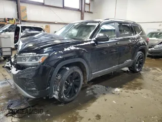 2022 Volkswagen Atlas SEL with VIN 1V2BR2CAXNC537557, listed as a Copart auction lot 44645335 with 48,374 mi miles and Salvage title. Bid and sale history available at DreamBid. Image 1.
