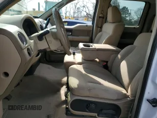 2006 Ford F-150 XLT with VIN 1FTPW12V96KC51012, listed as a Copart auction lot 44041545 with 284,527 mi miles and Salvage Title. Bid and sale history available at carsss.com. Image 7.