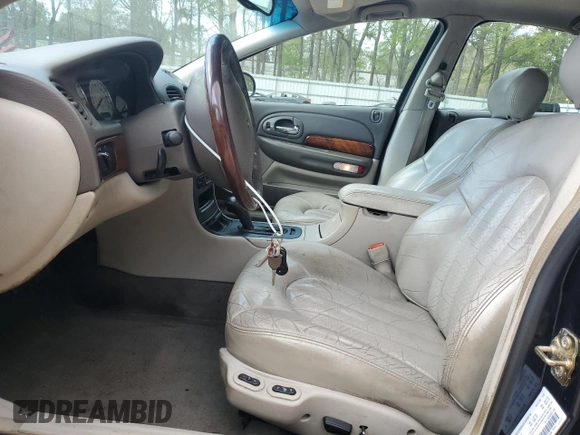 2001 Chrysler 300M M with VIN 2C3HE66G81H710843, listed as a Copart auction lot 51406735 with 155,056 mi miles and Salvage Title. Bid and sale history available at DreamBid. Image 7.