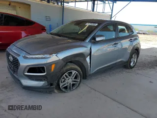 2021 Hyundai Kona SE z VIN KM8K12AA2MU662181, wystawiony jako Copart lot #54794585 z przebiegiem 74 862 mil mil oraz Szkoda całkowita • Salvage title. Historia ofert i sprzedaży dostępna na DreamBid. Obrazek 1.
