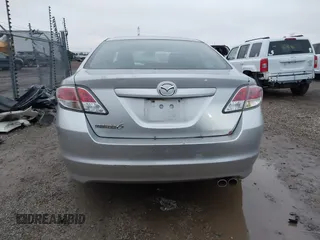 2011 Mazda Mazda6 i Sport with VIN 1YVHZ8BH3B5M01777, listed as a IAAI auction lot 40861511 with 196,492 mi miles. Bid and sale history available at carsss.com. Image 16.