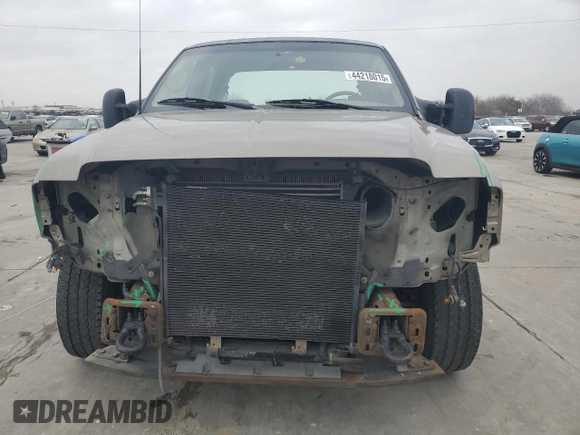 2003 Ford F-250 XL с VIN 1FTNW20P73EB82199, выставлен на аукционе Copart как лот 44218015 с пробегом Не указан миль и Списание • Salvage title. История ставок и продаж доступна на DreamBid. Изображение 5.
