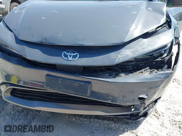 2024 Toyota Prius LE z VIN JTDACAAU4R3023781, wystawiony jako IAAI lot #42114520 z przebiegiem 20 884 mil mil oraz . Historia ofert i sprzedaży dostępna na DreamBid. Obrazek 6.