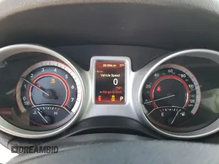 2017 Dodge Journey SXT with VIN 3C4PDCBB9HT522532, listed as a Copart auction lot 55886535 with 201,594 mi miles and Salvage title. Bid and sale history available at DreamBid. Image 9.