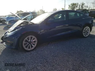 2022 Tesla Model 3 z VIN 5YJ3E1EA3NF296629, wystawiony jako Copart lot #52777055 z przebiegiem 36 326 mil mil oraz Szkoda całkowita • Salvage title. Historia ofert i sprzedaży dostępna na DreamBid. Obrazek 1.