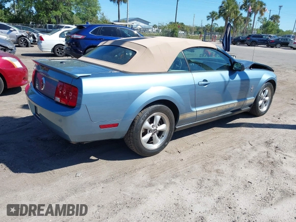 2007 Ford Mustang Deluxe with VIN 1ZVHT84N475331835, listed as a IAAI auction lot 41808427 with 154,968 mi miles and . Bid and sale history available at carsss.com. Image 4.