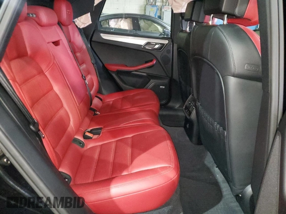 2018 Porsche Macan GTS with VIN WP1AG2A53JLB60541, listed as a Copart auction lot 46892845 with 60,951 mi miles and Clean Title. Bid and sale history available at DreamBid. Image 11.