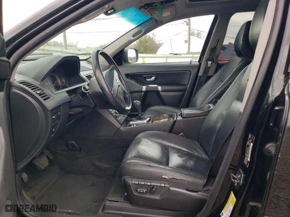 2010 Volvo XC90 I6 with VIN YV4982CZ4A1548162, listed as a Copart auction lot 48772305 with NaN miles and Salvage Title. Bid and sale history available at carsss.com. Image 7.