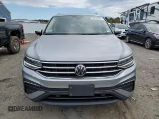 2022 Volkswagen Tiguan SE with VIN 3VV2B7AX3NM175114, listed as a Copart auction lot 52136025 with 35,906 mi miles and Salvage title. Bid and sale history available at DreamBid. Image 5.