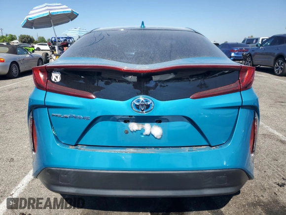 2017 Toyota Prius Plus z VIN JTDKARFP8H3010638, wystawiony jako Copart lot #61022955 z przebiegiem 131 418 mil mil oraz Szkoda całkowita • Salvage title. Historia ofert i sprzedaży dostępna na DreamBid. Obrazek 6.