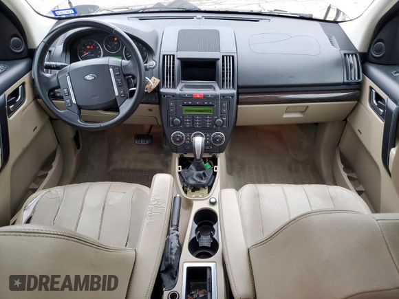 2012 Land Rover LR2 HSE with VIN SALFR2BNXCH281162, listed as a Copart auction lot 82866004 with 103,035 mi miles and Salvage title. Bid and sale history available at DreamBid. Image 8.