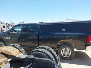 2017 Ram 2500 Tradesman with VIN 3C6UR5HLXHG591004, listed as a IAAI auction lot 42458488 with 145,907 mi miles and . Bid and sale history available at DreamBid. Image 13.
