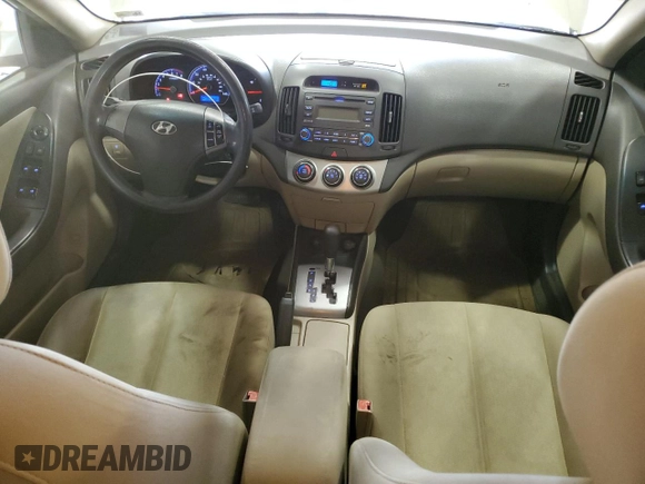 2010 Hyundai Elantra GLS z VIN KMHDU4AD2AU041962, wystawiony jako Copart lot #58291965 z przebiegiem 150 868 mil mil oraz Szkoda całkowita • Salvage title. Historia ofert i sprzedaży dostępna na DreamBid. Obrazek 8.