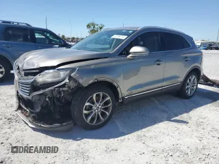 2017 Lincoln MKC Select z VIN 5LMCJ2C95HUL32724, wystawiony jako Copart lot #48186215 z przebiegiem 94 160 mil mil oraz Szkody całkowita. Historia ofert i sprzedaży dostępna na DreamBid. Obrazek 1.