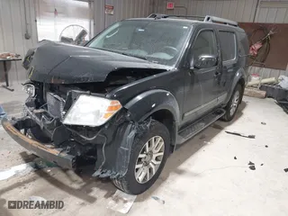 2012 Nissan Pathfinder SV with VIN 5N1AR1NB8CC633788, listed as a IAAI auction lot 41476990 with 167,444 mi miles. Bid and sale history available at carsss.com. Image 17.