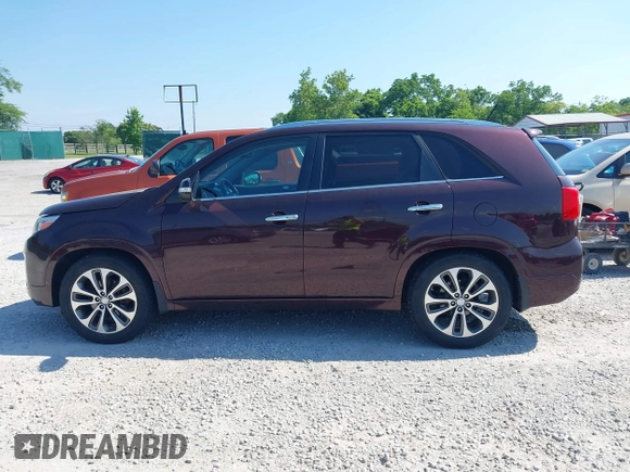 2014 Kia Sorento SX Limited with VIN 5XYKW4A76EG494568, listed as a IAAI auction lot 42655032 with 154,031 mi miles and . Bid and sale history available at DreamBid. Image 14.