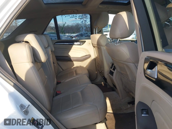 2015 Mercedes-Benz M 400 with VIN 4JGDA5GB7FA483181, listed as a IAAI auction lot 41353004 with 105,507 mi miles and . Bid and sale history available at DreamBid. Image 8.
